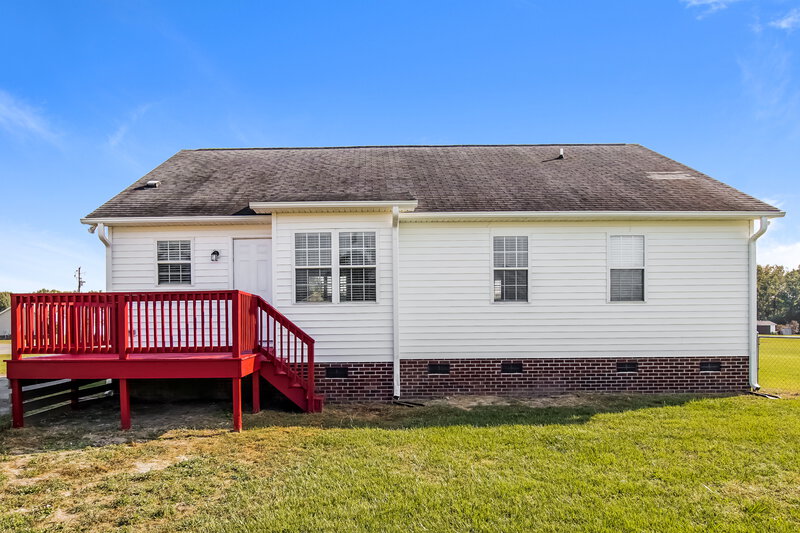 1,515/Mo, 5314 Princeton-Kenly Rd Kenly, NC 27542 Rear View