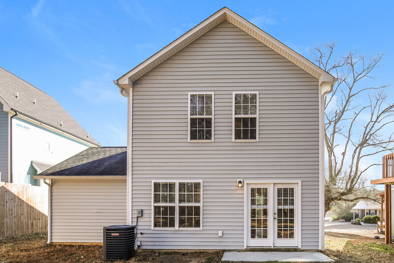 1,830/Mo, 2515 Dearborn Dr Durham, NC 27704 Rear View