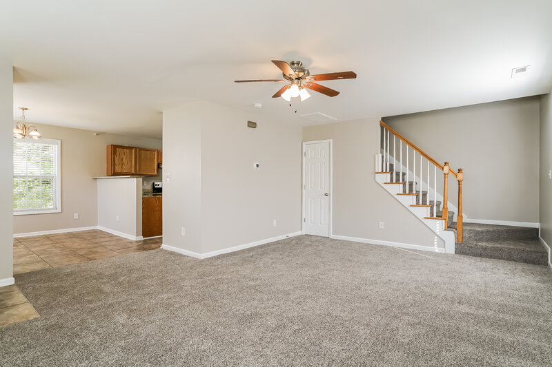 1,735/Mo, 76 Nancy Ct Clayton, NC 27520 Living Room View