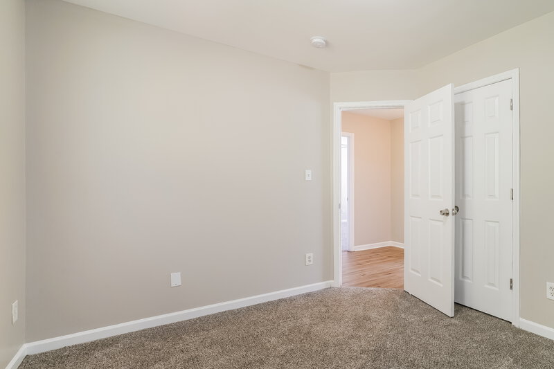 1,735/Mo, 76 Nancy Ct Clayton, NC 27520 Bedroom View 4