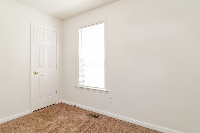 1,785/Mo, 210 Dogwood Ave Clayton, NC 27520 Bedroom View