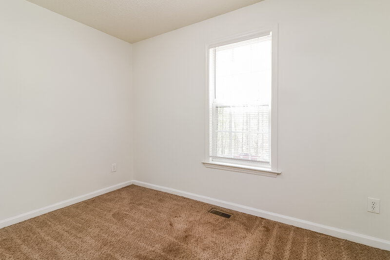 1,785/Mo, 210 Dogwood Ave Clayton, NC 27520 Bedroom View 5