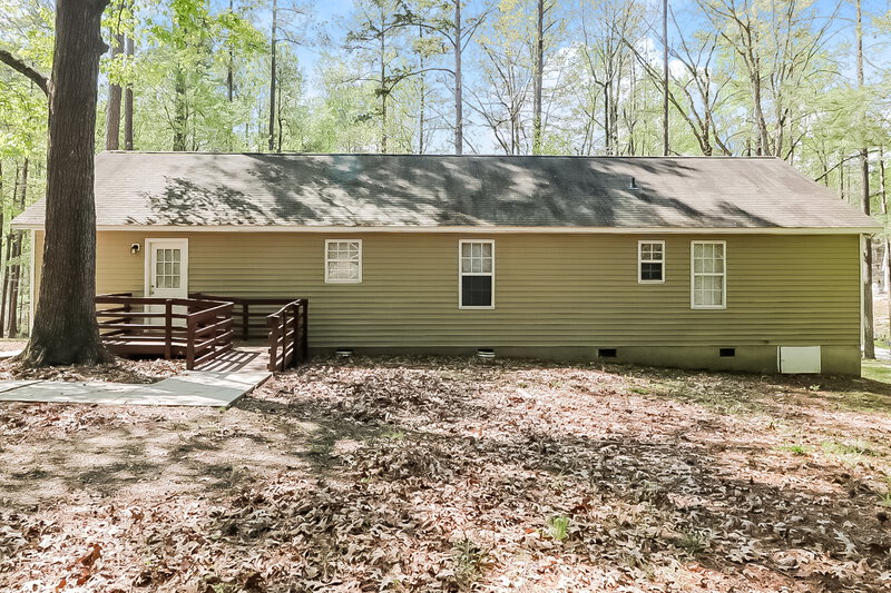 1,785/Mo, 210 Dogwood Ave Clayton, NC 27520 Rear View