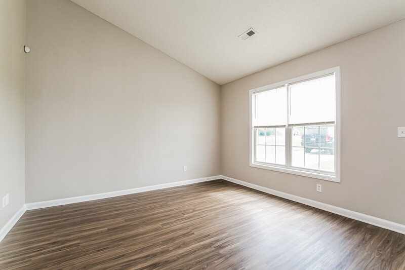 2,540/Mo, 357 Ogburn Rd Smithfield, NC 27577 Living Room View