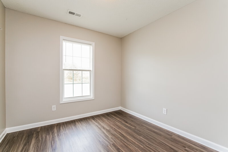 2,540/Mo, 357 Ogburn Rd Smithfield, NC 27577 Main Bedroom View 2