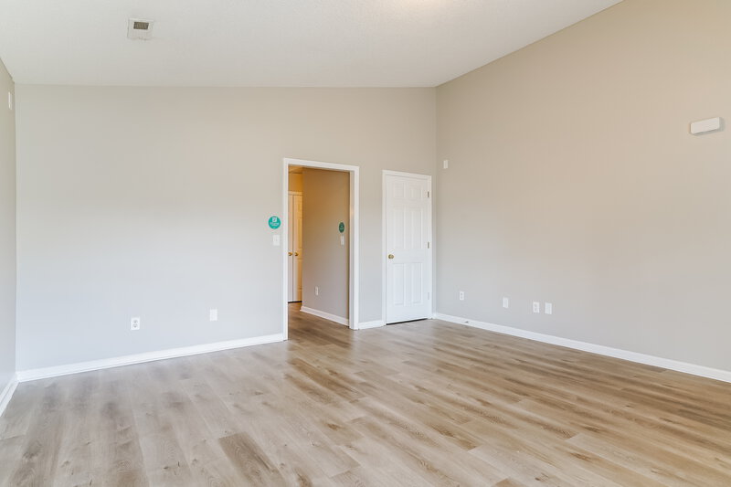 1,640/Mo, 104 Reebe Cir Selma, NC 27576 Living Room View 3