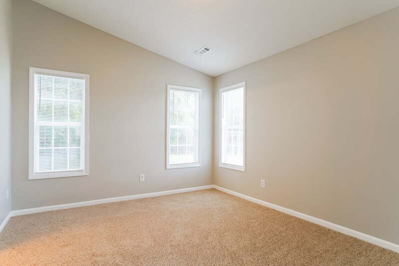 1,640/Mo, 104 Reebe Cir Selma, NC 27576 Bedroom View