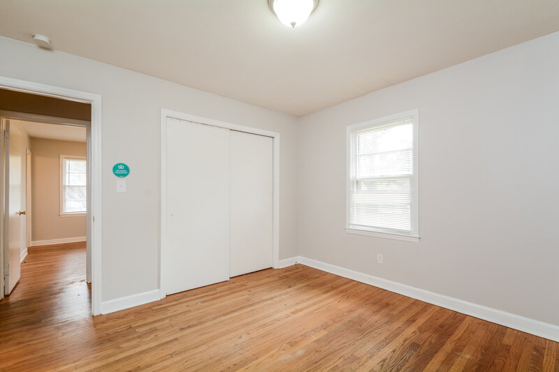 1,410/Mo, 110 E Crestview Dr Smithfield, NC 27577 Bedroom View 2