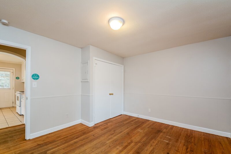 1,410/Mo, 110 E Crestview Dr Smithfield, NC 27577 Bedroom View 3