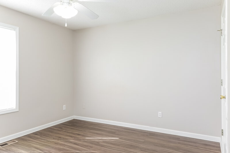 1,535/Mo, 164 Clearwater Dr Wilson's Mills, NC 27577 Main Bedroom View