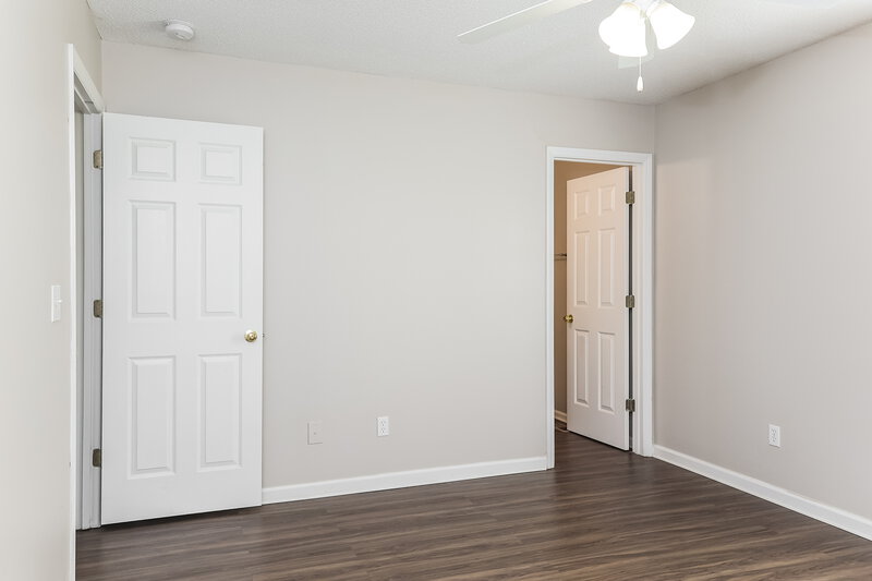 1,535/Mo, 164 Clearwater Dr Wilson's Mills, NC 27577 Main Bedroom View 2