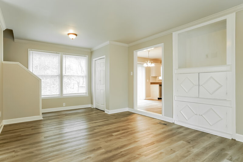 1,850/Mo, 185 Jared Dr Fuquay Varina, NC 27526 Family Room View 2