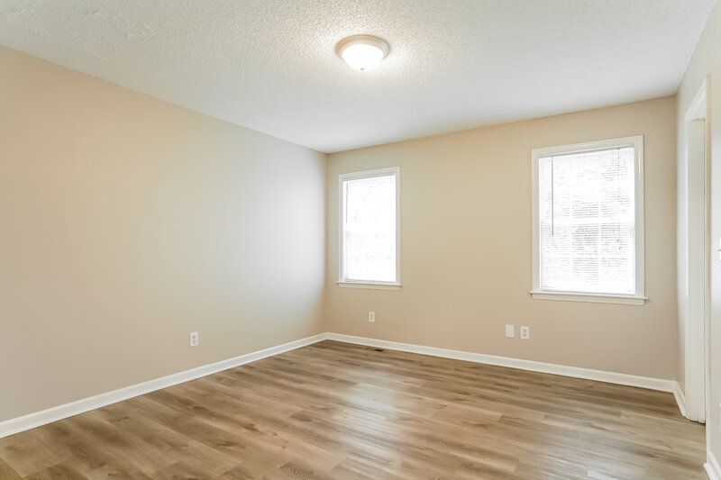 1,850/Mo, 185 Jared Dr Fuquay Varina, NC 27526 Main Bedroom View