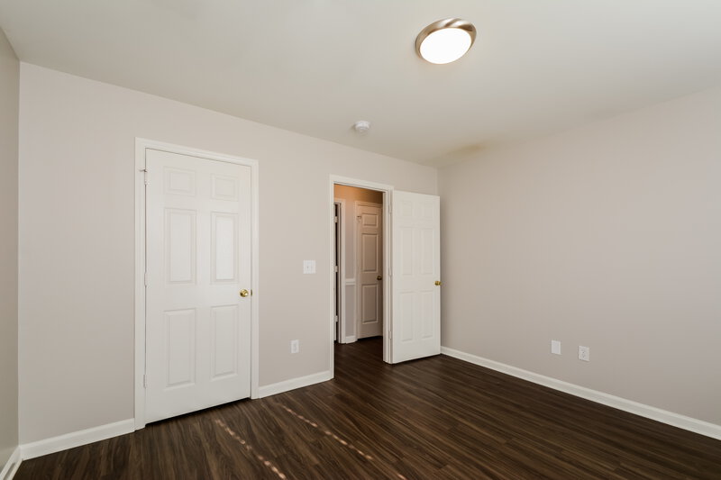 1,590/Mo, 4033 Scofield Dr Raleigh, NC 27610 Main Bedroom View