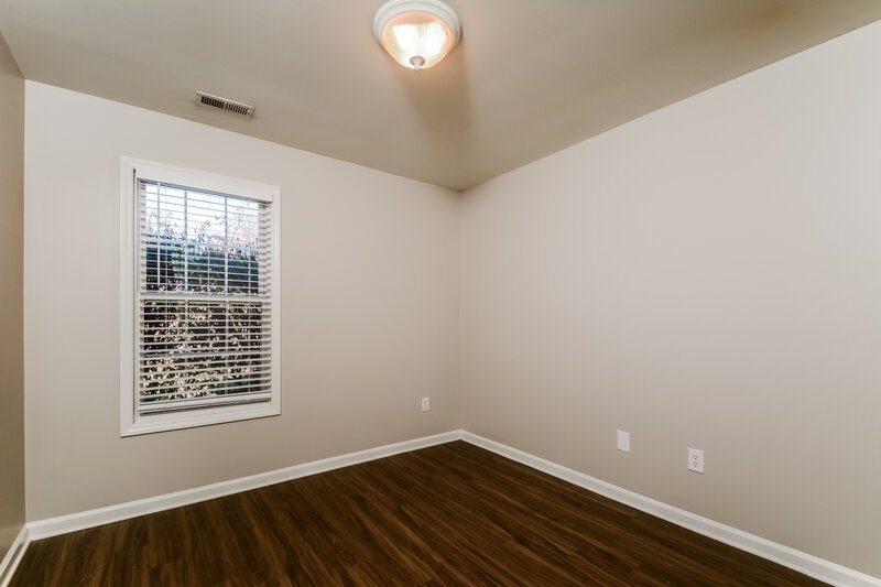 1,590/Mo, 4033 Scofield Dr Raleigh, NC 27610 Bedroom View