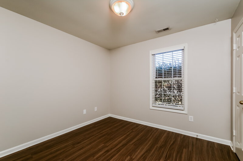 1,590/Mo, 4033 Scofield Dr Raleigh, NC 27610 Bedroom View 2
