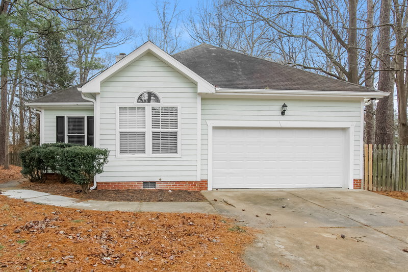 1,840/Mo, 5513 Lake Garden Ct Raleigh, NC 27610 External View