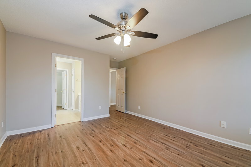 1,840/Mo, 5513 Lake Garden Ct Raleigh, NC 27610 Main Bedroom View 2