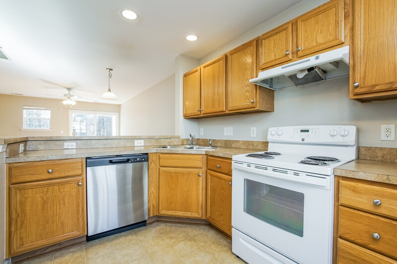 1,475/Mo, 7830 Averette Field Dr Raleigh, NC 27616 Misc View 5