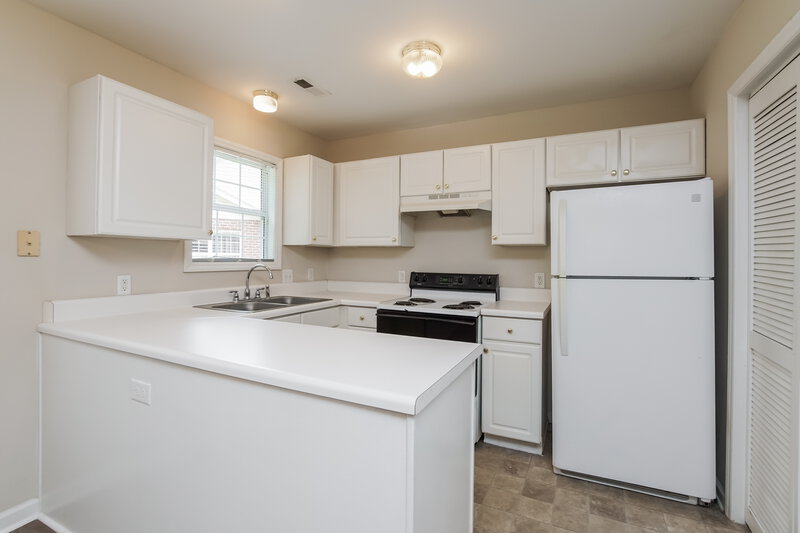2,150/Mo, 5123 Rina Ct Cary, NC 27518 Kitchen View