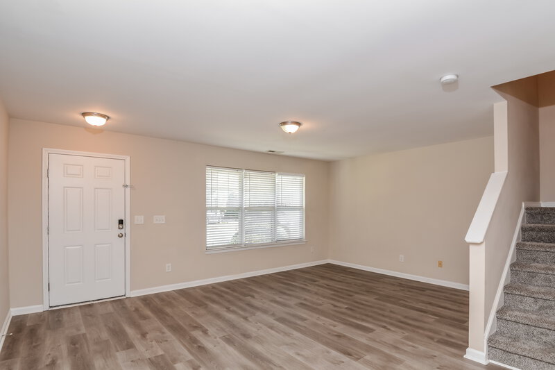 1,740/Mo, 116 Shelter Haven Dr Apex, NC 27502 Living Room View