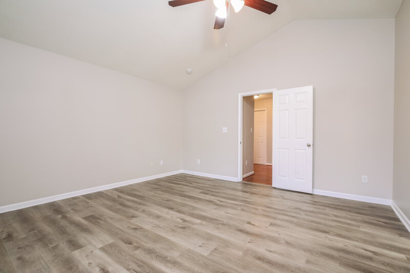 1,690/Mo, 1461 Smokey Mountain Dr Zebulon, NC 27597 Main Bedroom View