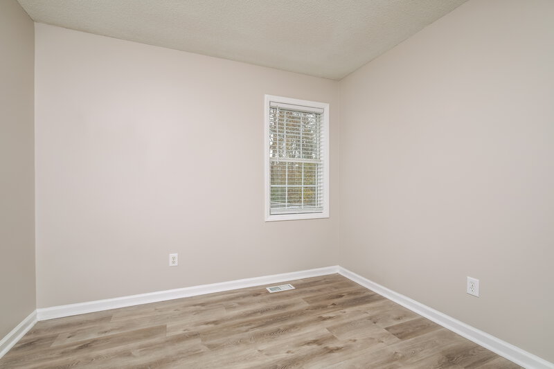 1,690/Mo, 1461 Smokey Mountain Dr Zebulon, NC 27597 Bedroom View 2