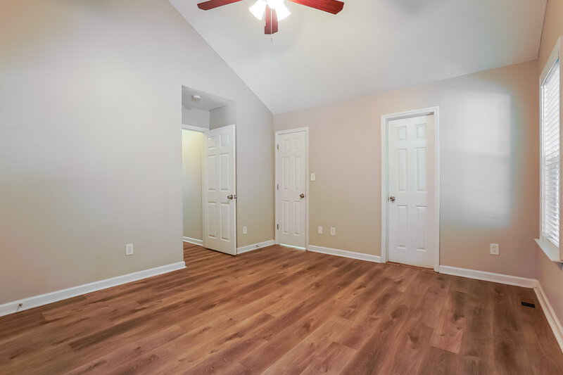 1,800/Mo, 1005 Henchman Ct Knightdale, NC 27545 Main Bedroom View 2