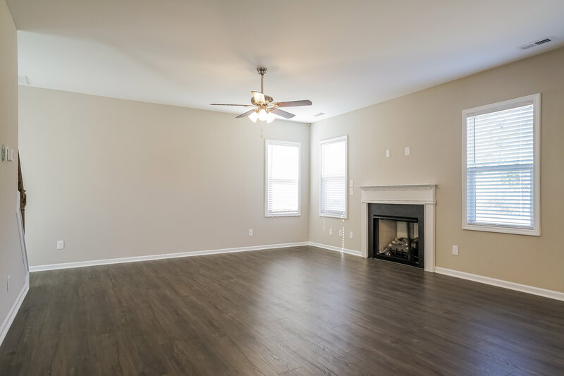 1,995/Mo, 47 Greenview Street Clayton, NC 27520 Living Room View 2