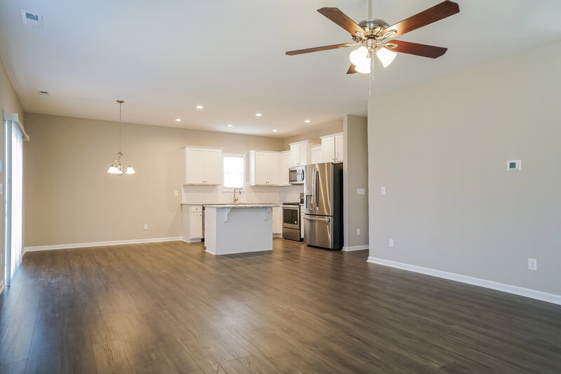 1,995/Mo, 47 Greenview Street Clayton, NC 27520 Dining Room View