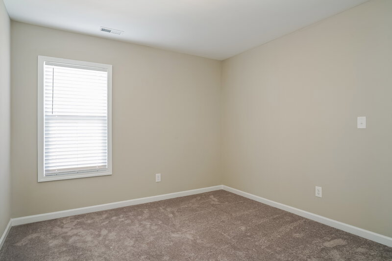 1,995/Mo, 47 Greenview Street Clayton, NC 27520 Bedroom View 3