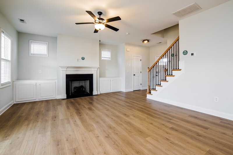 2,070/Mo, 43 Patagonia Place Clayton, NC 27520 Living Room View 2