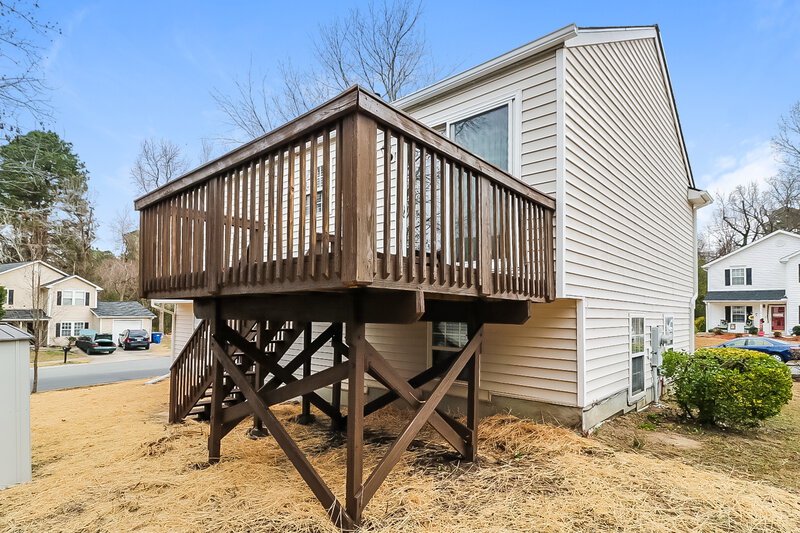 1,995/Mo, 7315 Fox Bluff Ct Raleigh, NC 27616 Rear View 2