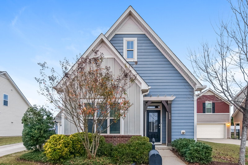 2,050/Mo, 108 Heathwood Dr Clayton, NC 27527 External View