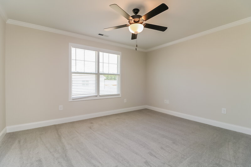 2,295/Mo, 13 Patagonia Place Clayton, NC 27520 Main Bedroom View