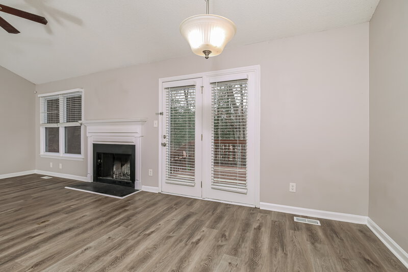 1,825/Mo, 3405 Singleleaf Ln Raleigh, NC 27616 Living Room View 2