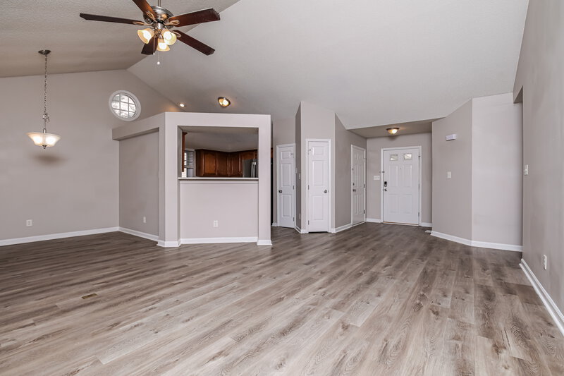 1,825/Mo, 3405 Singleleaf Ln Raleigh, NC 27616 Dining Room View