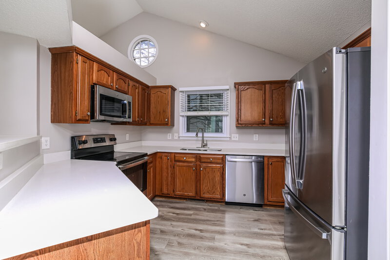 1,825/Mo, 3405 Singleleaf Ln Raleigh, NC 27616 Kitchen View