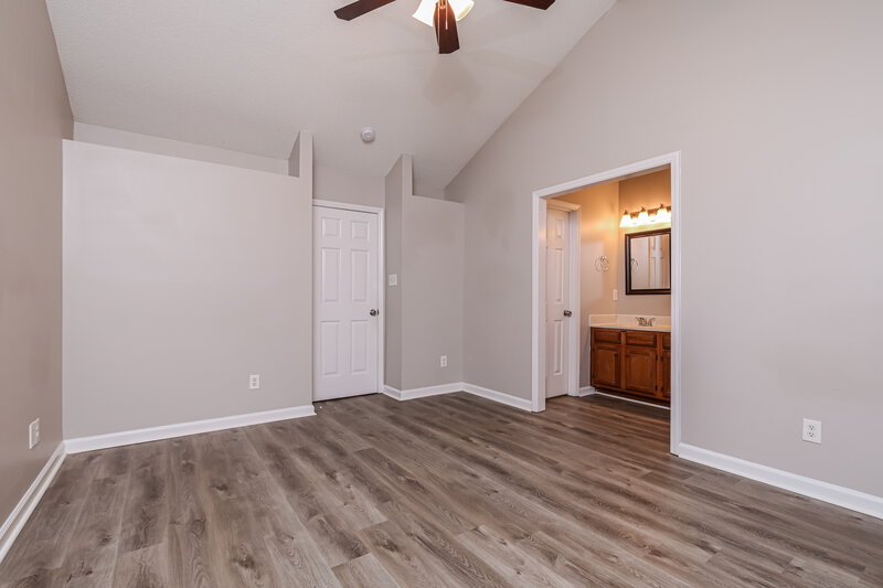 1,825/Mo, 3405 Singleleaf Ln Raleigh, NC 27616 Main Bedroom View