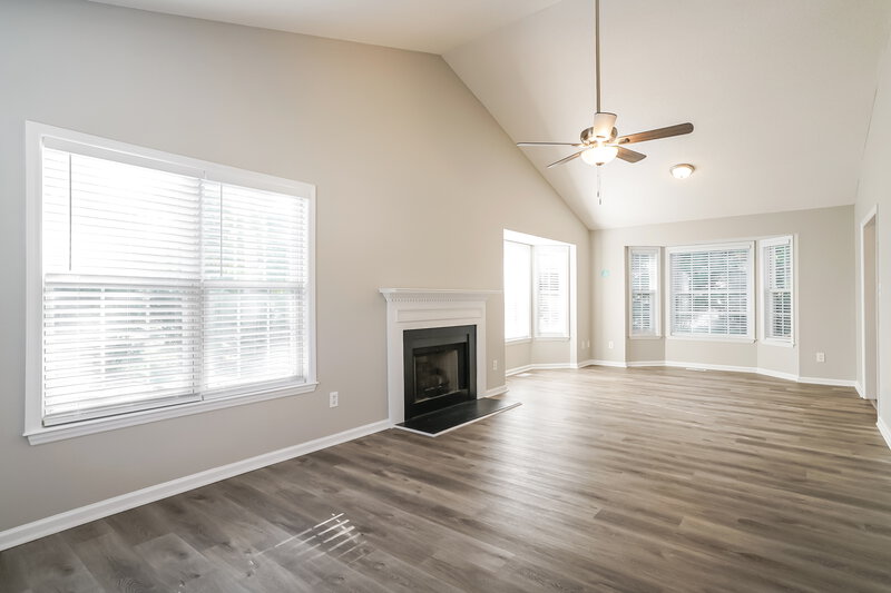 1,860/Mo, 6901 Whittlesea PL Raleigh, NC 27616 Living Room View