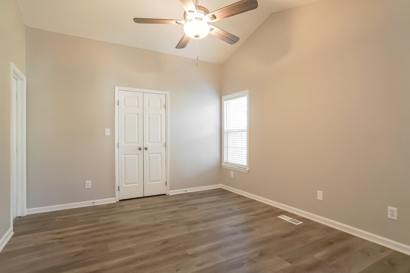 1,860/Mo, 6901 Whittlesea PL Raleigh, NC 27616 Main Bedroom View