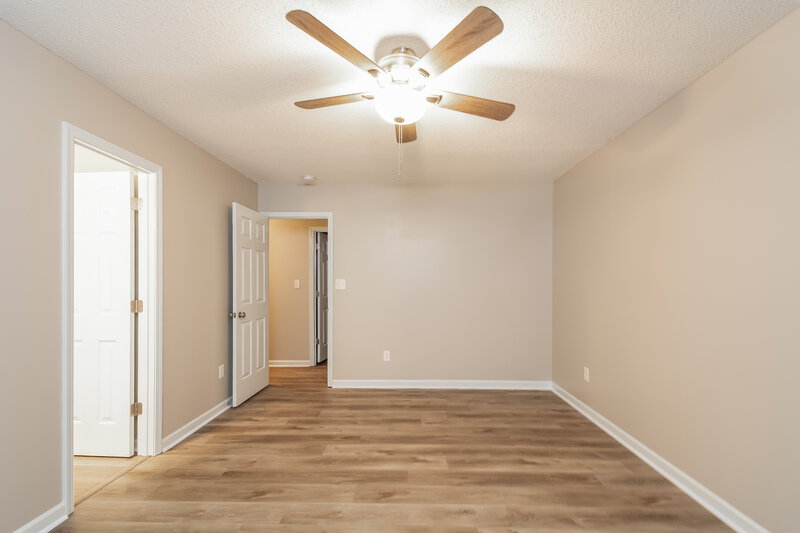 1,660/Mo, 213 Tavistock Ct Clayton, NC 27520 Main Bedroom View 2