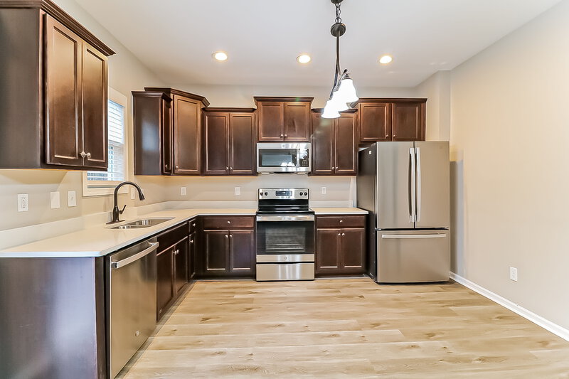 1,655/Mo, 174 Carissa Dr Smithfield, NC 27577 Kitchen View 3