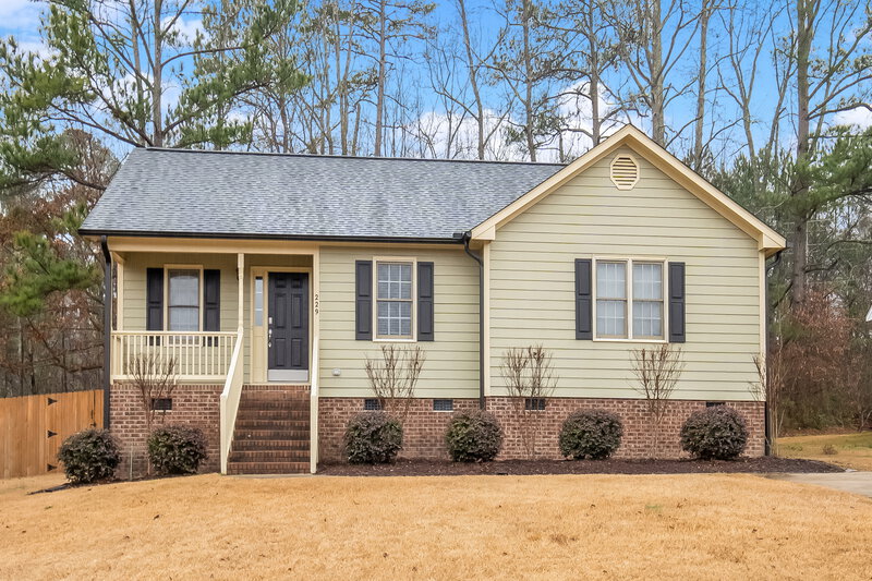 1,860/Mo, 229 Mitchell Ave Clayton, NC 27520 External View