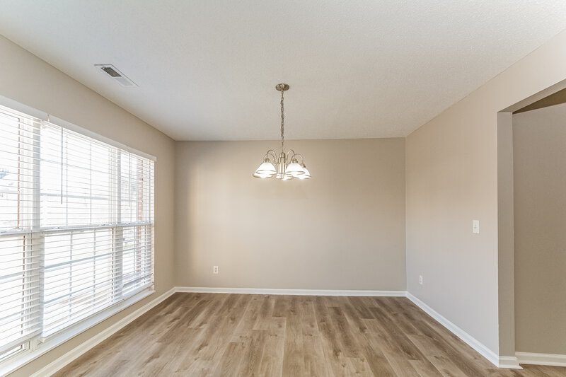 1,950/Mo, 3004 Hayling Dr Raleigh, NC 27610 Dining Room View