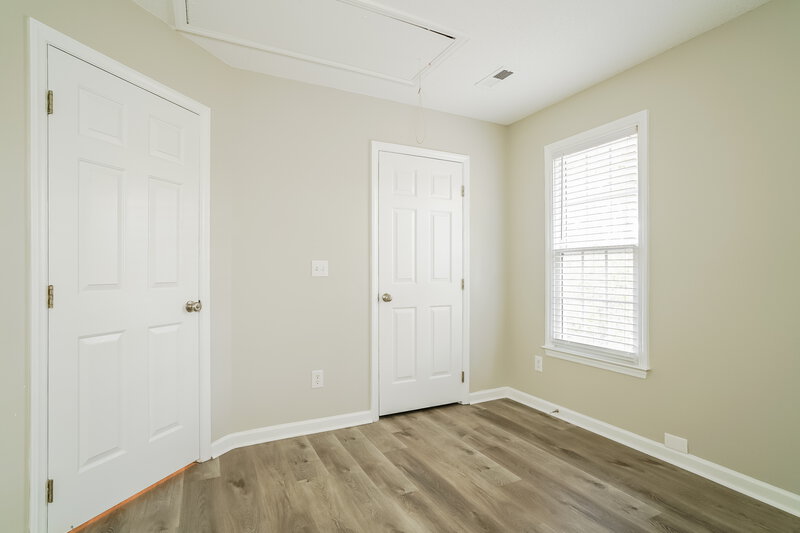 2,175/Mo, 1012 Flower Round Court Raleigh, NC 27610 Bedroom View