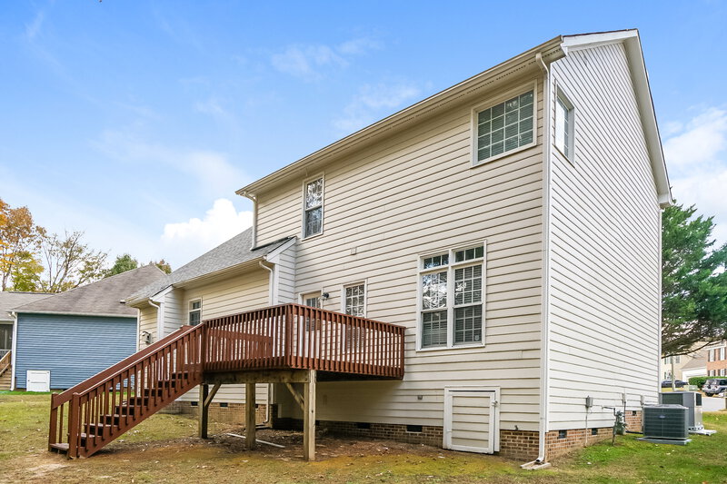 2,175/Mo, 1012 Flower Round Court Raleigh, NC 27610 No Caption View