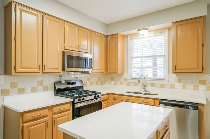 2,365/Mo, 1708 Oak Tree Way Raleigh, NC 27604 Kitchen View