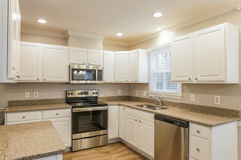 2,940/Mo, 1001 Jumper Dr Wake Forest, NC 27587 Kitchen View 2