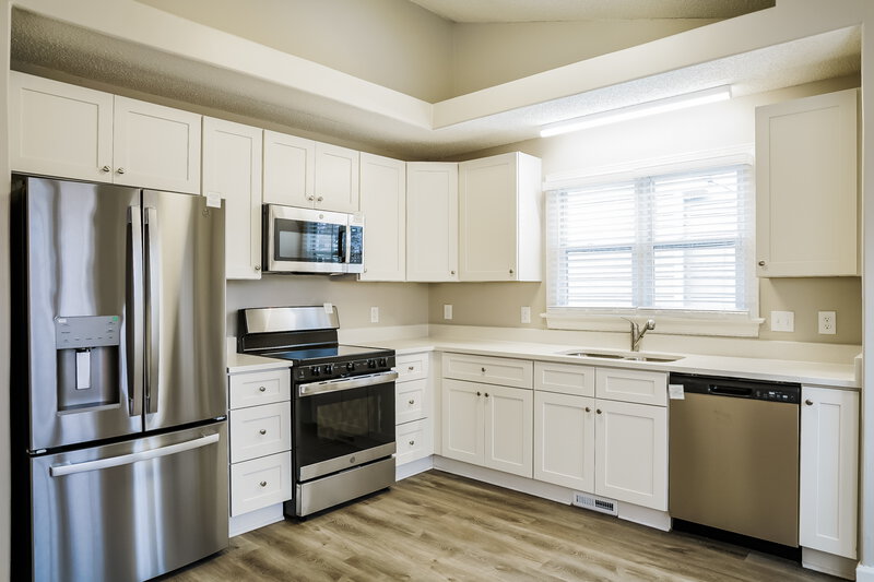 1,755/Mo, 1520 Long Cove Ct Raleigh, NC 27604 Kitchen View